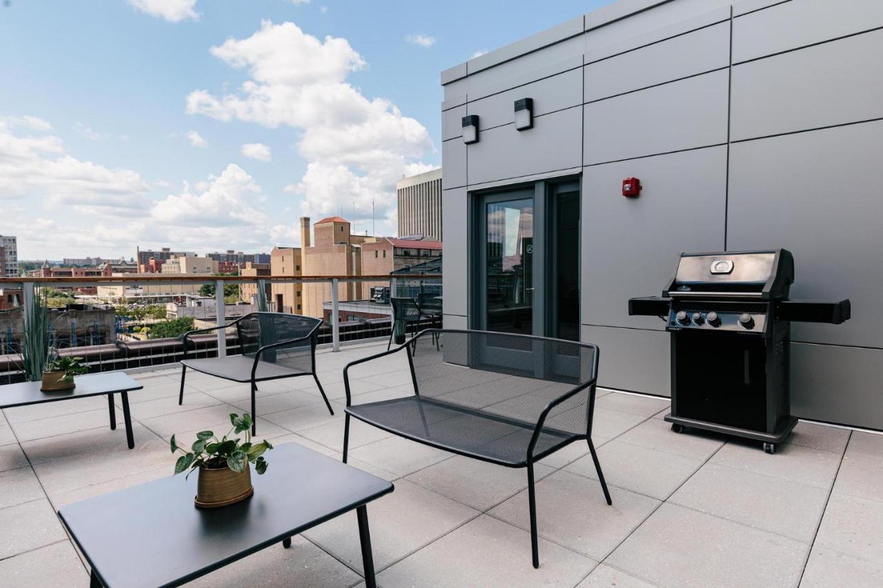 Kislak 405 Luxurious 1Br Retreat Above The City Newark Exterior photo